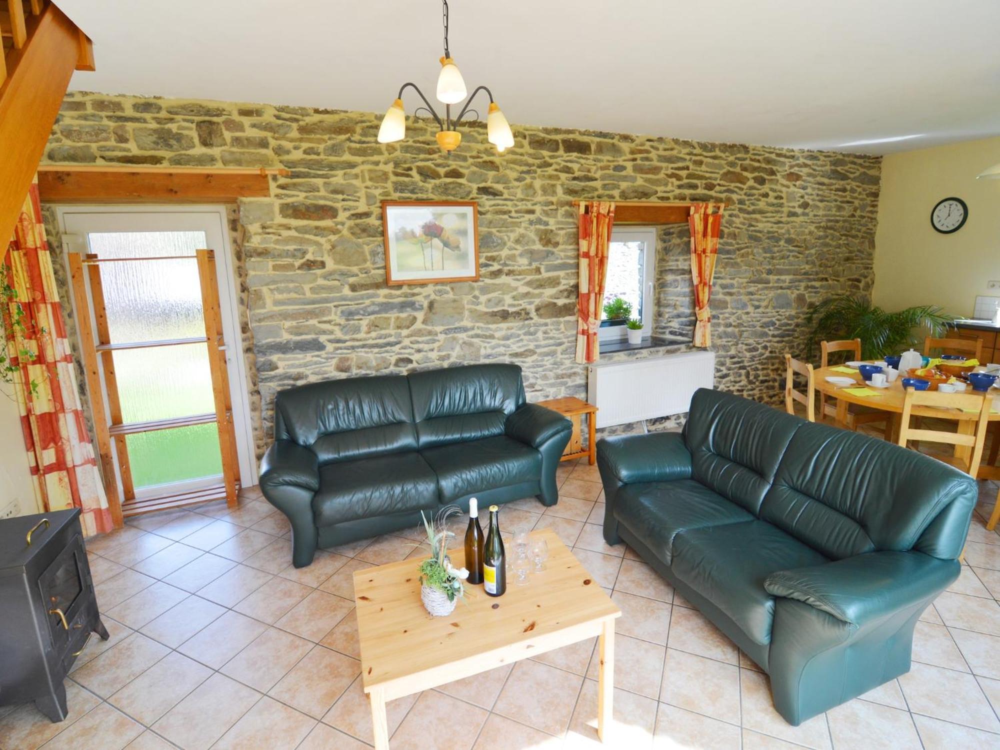 Comfortable Cottage In Neufmoulin With Meadow View Houffalize Zewnętrze zdjęcie