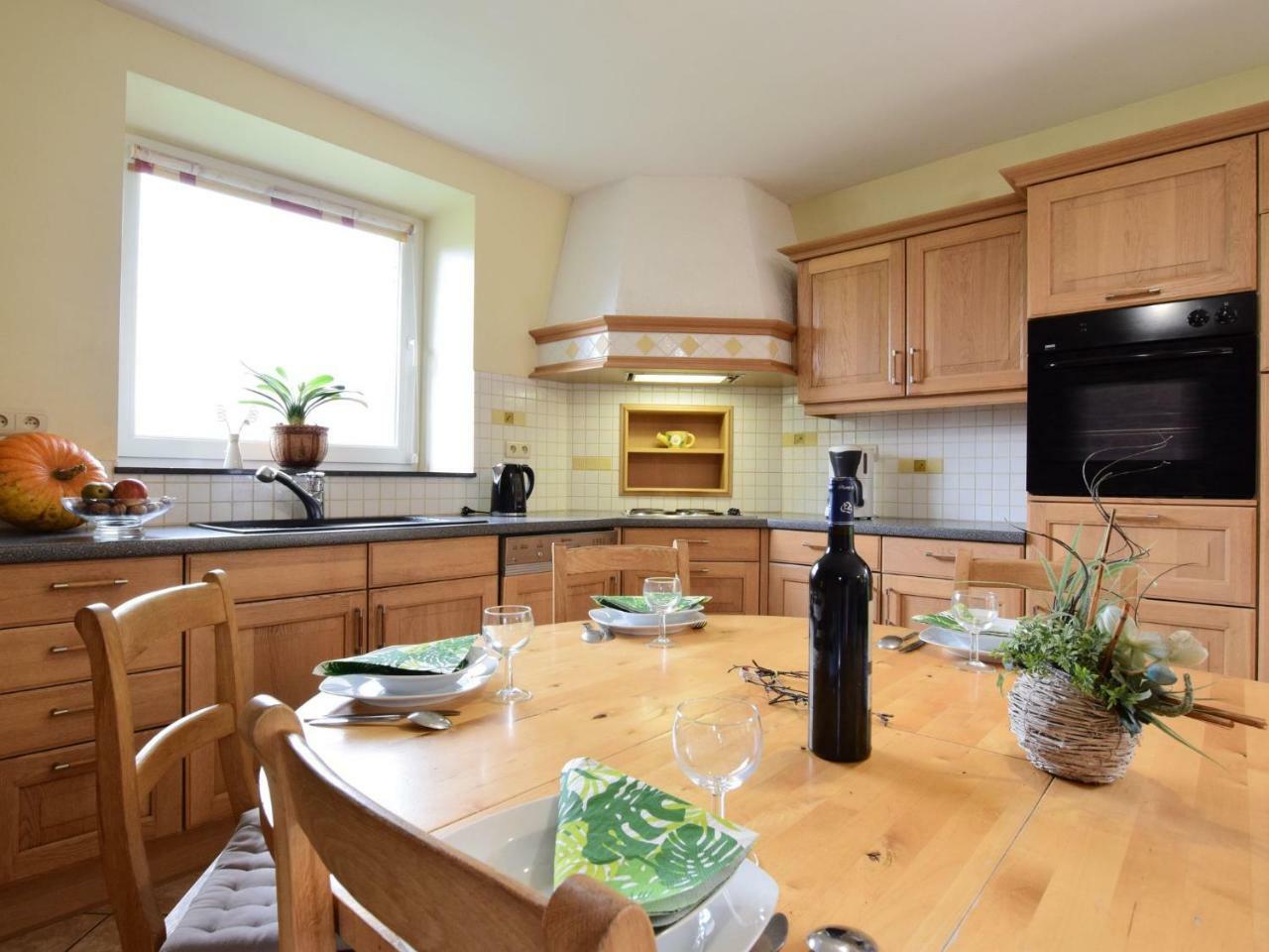 Comfortable Cottage In Neufmoulin With Meadow View Houffalize Zewnętrze zdjęcie